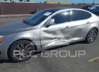 2015 KIA Cadenza photo