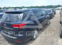2015 KIA Sedona фото