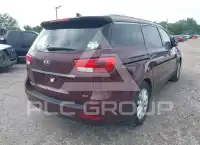 2015 KIA Sedona photo