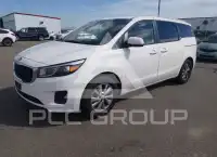 2015 KIA Sedona photo