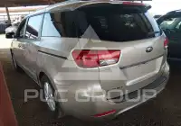 2015 KIA Sedona фото