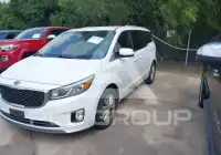 2015 KIA Sedona фото