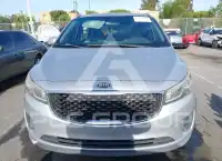 2015 KIA Sedona фото