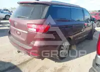 2015 KIA Sedona фото