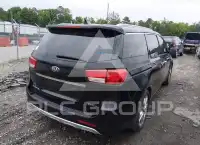 2015 KIA Sedona фото