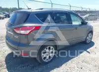 2015 Ford ESCAPE photo