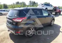 2015 Ford ESCAPE photo