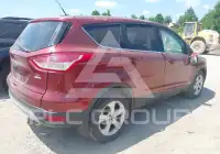 2015 Ford ESCAPE photo