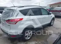 2015 Ford ESCAPE photo