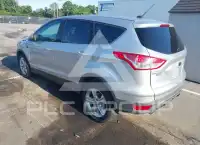 2015 Ford ESCAPE photo