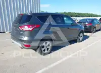 2015 Ford ESCAPE photo