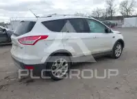 2015 Ford ESCAPE photo