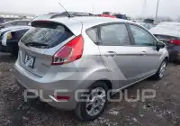 2015 Ford FIESTA фото