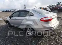 2015 Ford FIESTA фото