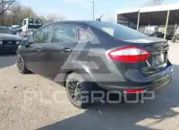 2015 Ford FIESTA photo