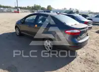 2015 Ford FIESTA фото