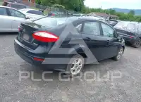 2015 Ford FIESTA фото