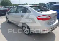 2015 Ford FIESTA фото