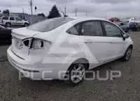 2015 Ford FIESTA фото