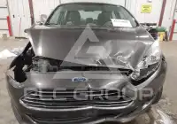 2015 Ford FIESTA фото
