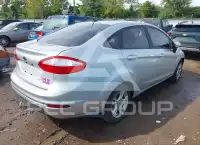 2015 Ford FIESTA фото