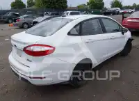 2015 Ford FIESTA фото