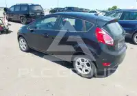 2015 Ford FIESTA фото