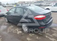 2015 Ford FIESTA фото