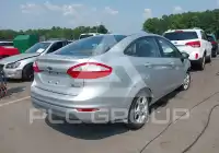 2015 Ford FIESTA фото