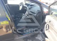 2015 Ford FIESTA photo