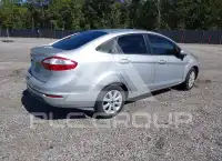 2015 Ford FIESTA photo