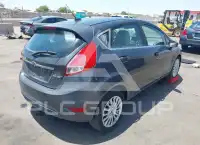 2015 Ford FIESTA фото