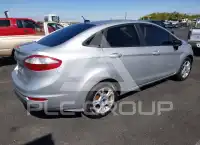 2015 Ford FIESTA фото