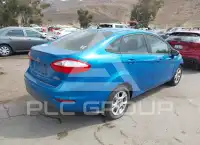 2015 Ford FIESTA фото