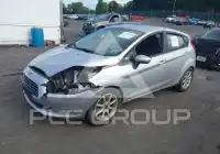 2015 Ford FIESTA фото