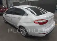 2015 Ford FIESTA фото