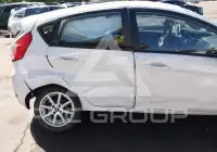 2015 Ford FIESTA фото