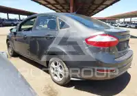 2015 Ford FIESTA фото