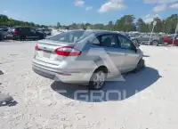2015 Ford FIESTA фото