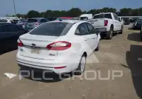 2015 Ford FIESTA photo