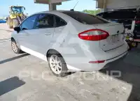 2015 Ford FIESTA фото
