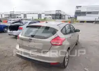 2015 Ford FOCUS photo