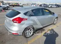 2015 Ford FOCUS photo