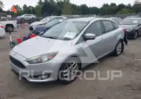 2015 Ford FOCUS photo