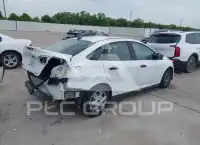 2015 Ford FOCUS фото