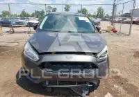 2015 Ford FOCUS фото