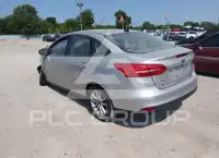 2015 Ford FOCUS photo