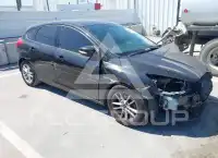 2015 Ford FOCUS фото