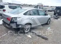 2015 Ford FOCUS фото