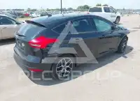 2015 Ford FOCUS photo